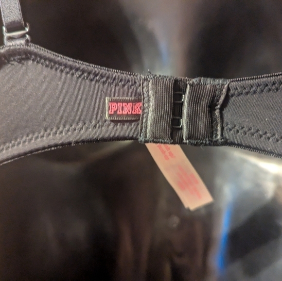 PINK Victoria's Secret Pushup Bra. 32D. Black and Pink. - Picture 5 of 5